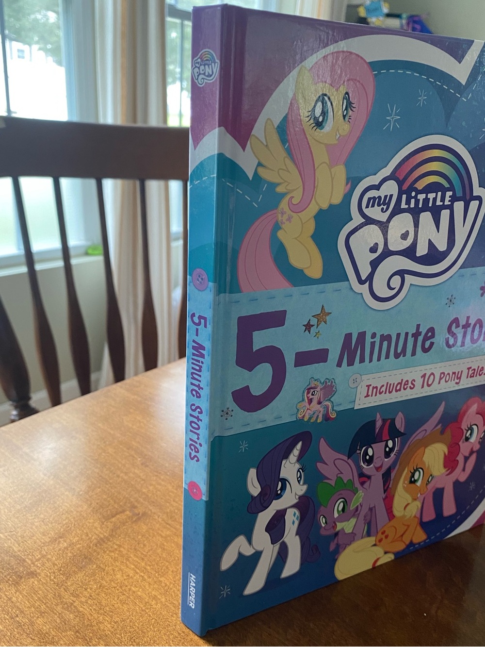 My Little Pony 5-Minute Stories hardcover book - Picture 4 of 4